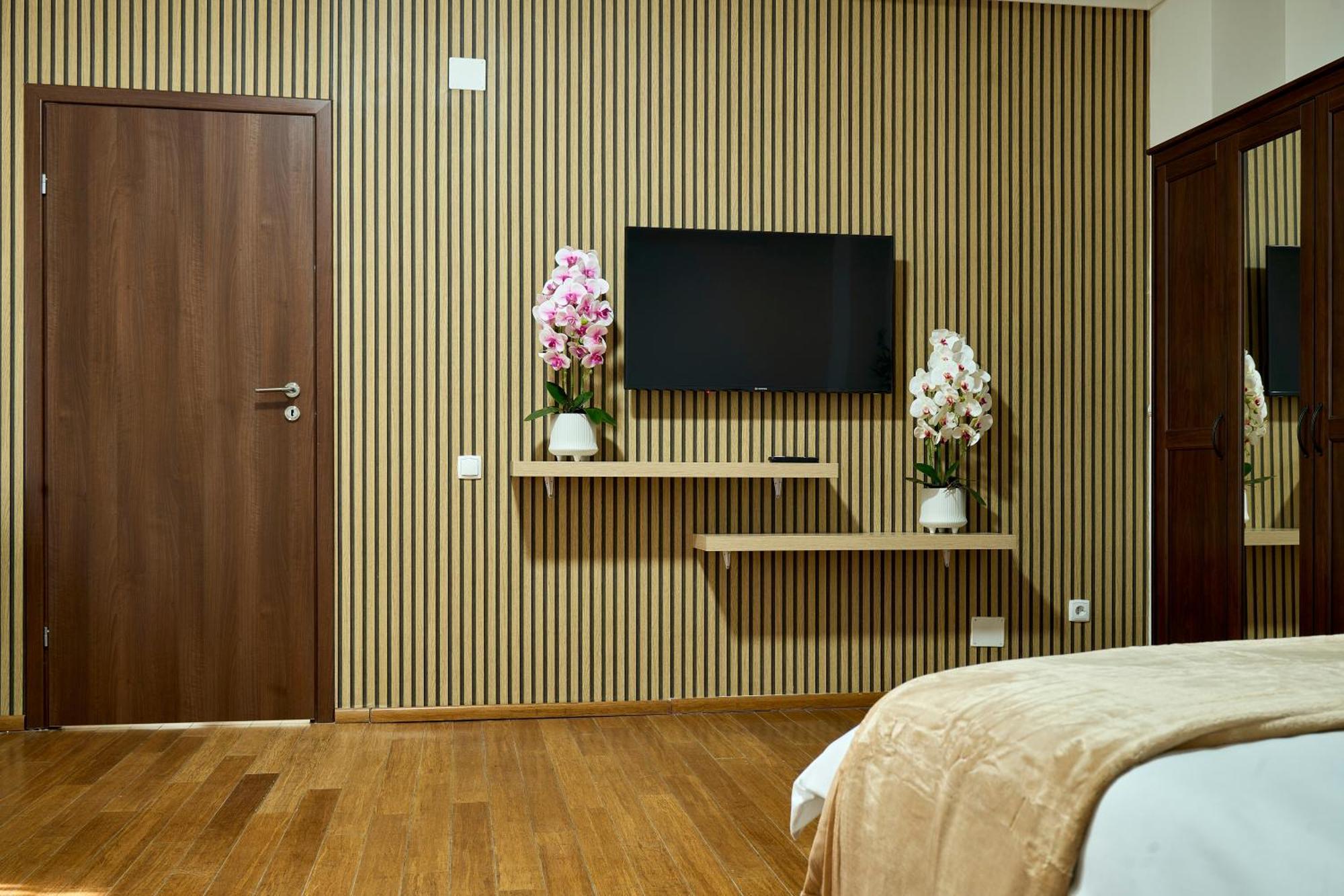 Therme Airport Resort Corbeanca エクステリア 写真