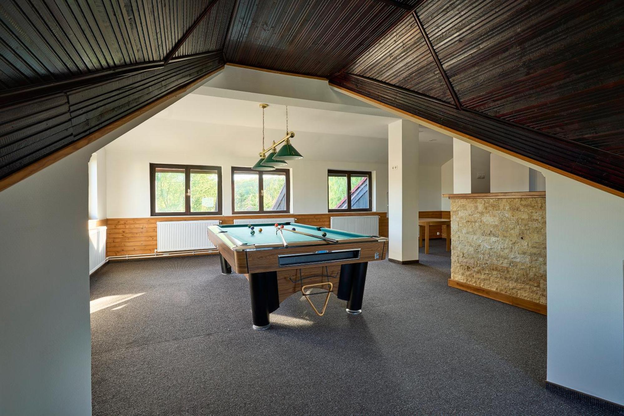 Therme Airport Resort Corbeanca エクステリア 写真
